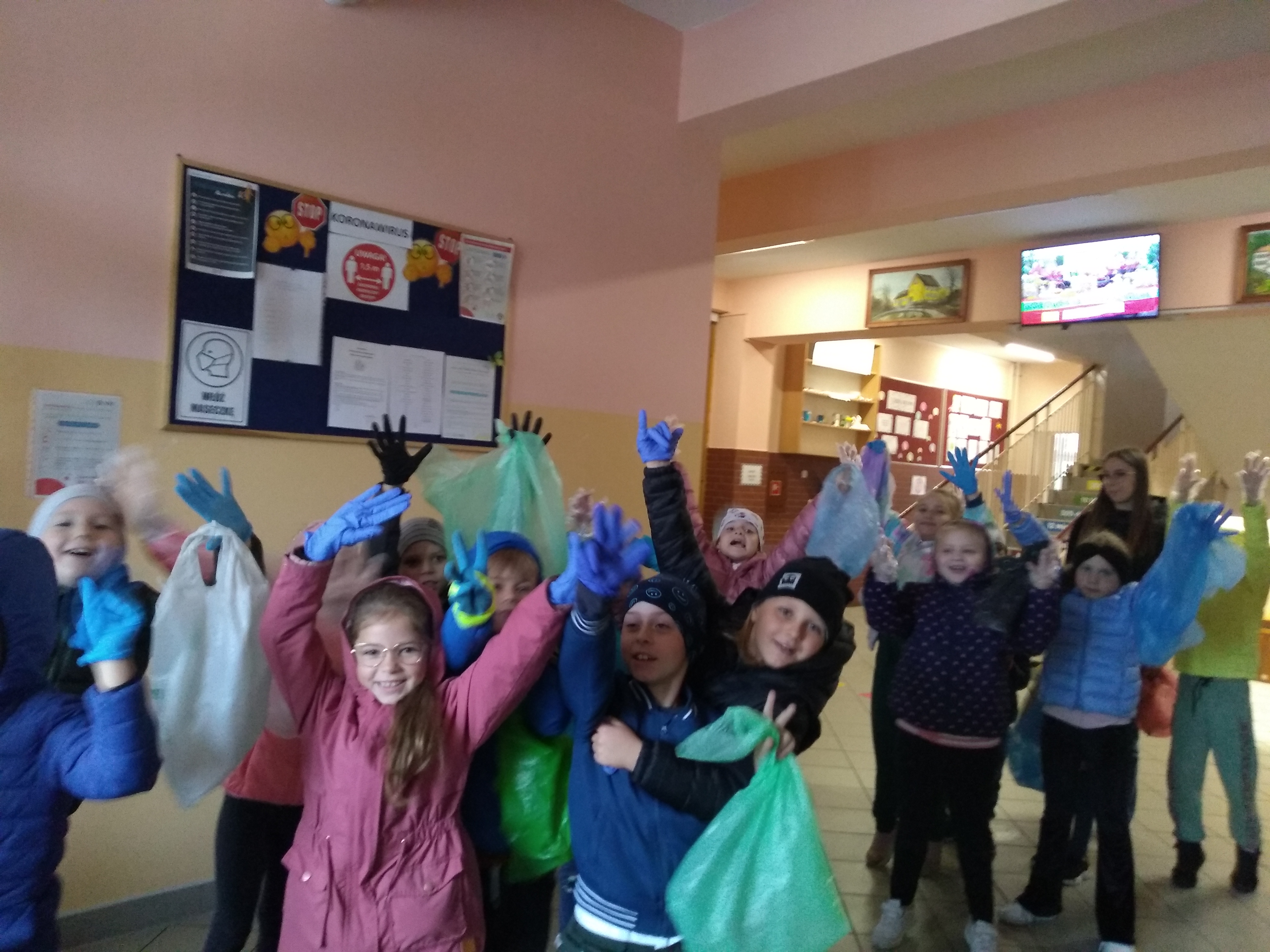 Akcja "Sprzątanie świata" Akcja "Sprzątanie świata"